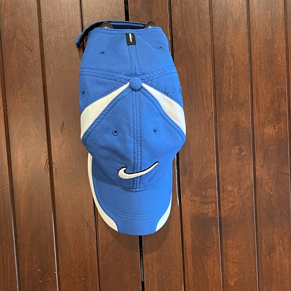 Hat 🧢
